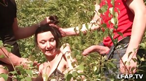 Филм за обратната каварка със секси Салена български порно клипове Мари от Scoreland